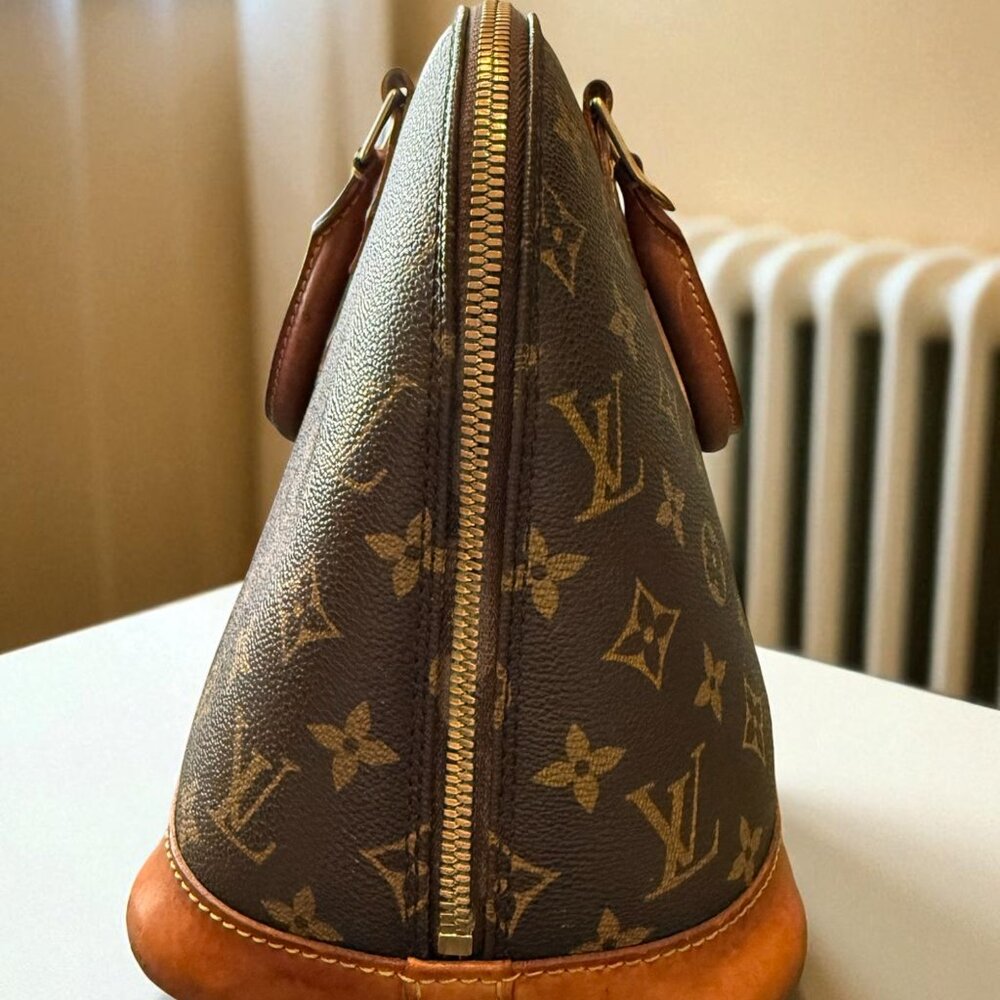 Preloved Louis Vuitton Alma Monogram Bag W/Certificate of Authenticity - Picture 4 of 16